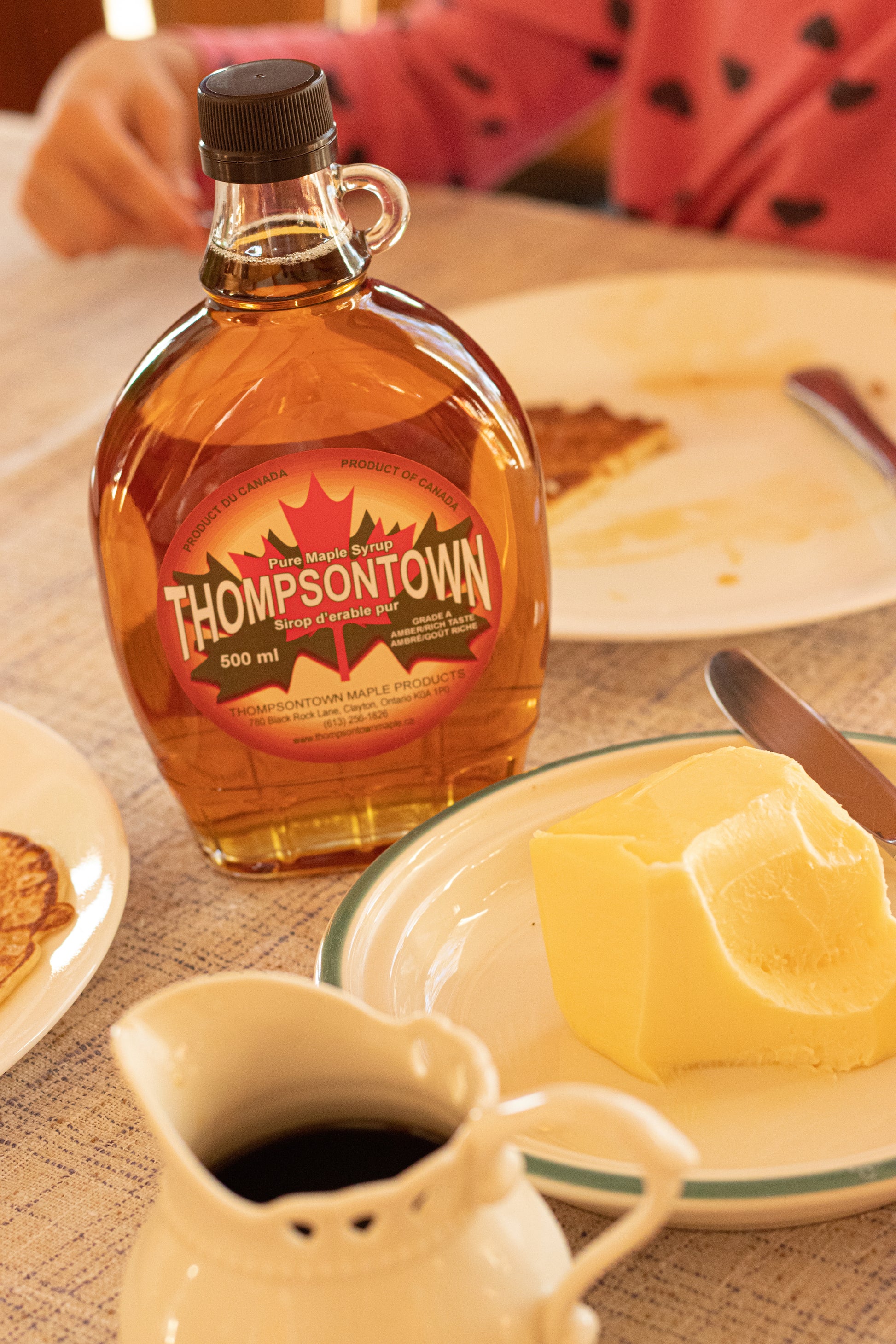 500 mL Glass Bottle of Pure Thompsontown Maple Syrup-Product of Ontario Canada